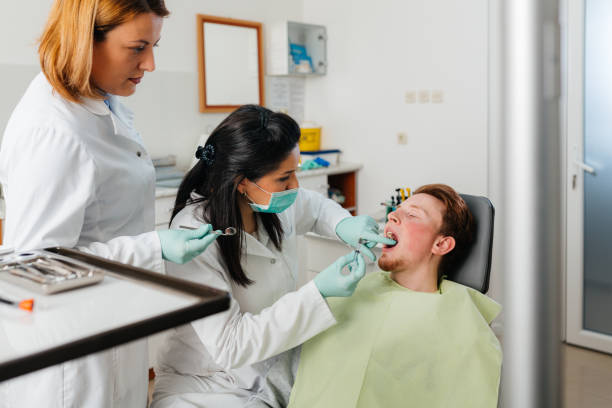 Best Emergency Dental Care for Broken or Chipped Teeth in Brookfield, WI